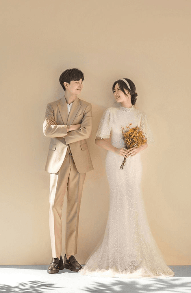 Photo Gallery Image 0