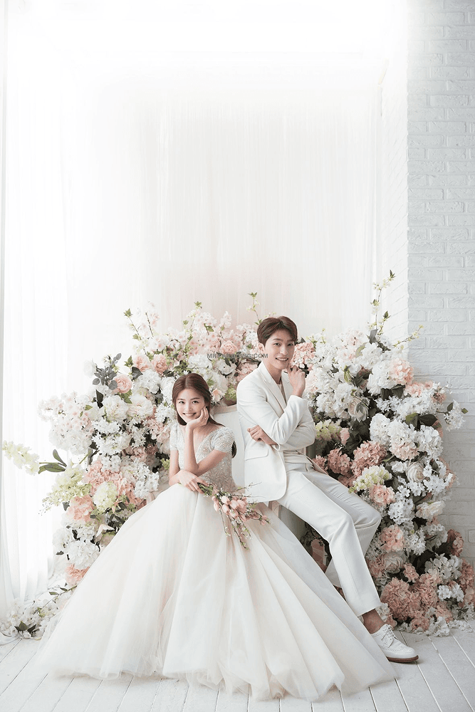 Photo Gallery Image 1